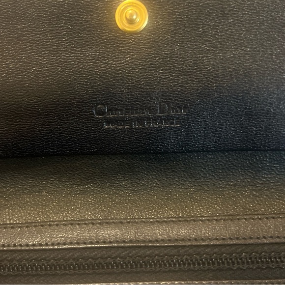 Dior Black Leather wallet with Gold Logo - Picture 5 of 16